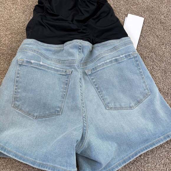 Isabel Maternity by Ingrid & Isabel Crossover Panel Midi Maternity Jean Shorts - Picture 4 of 4